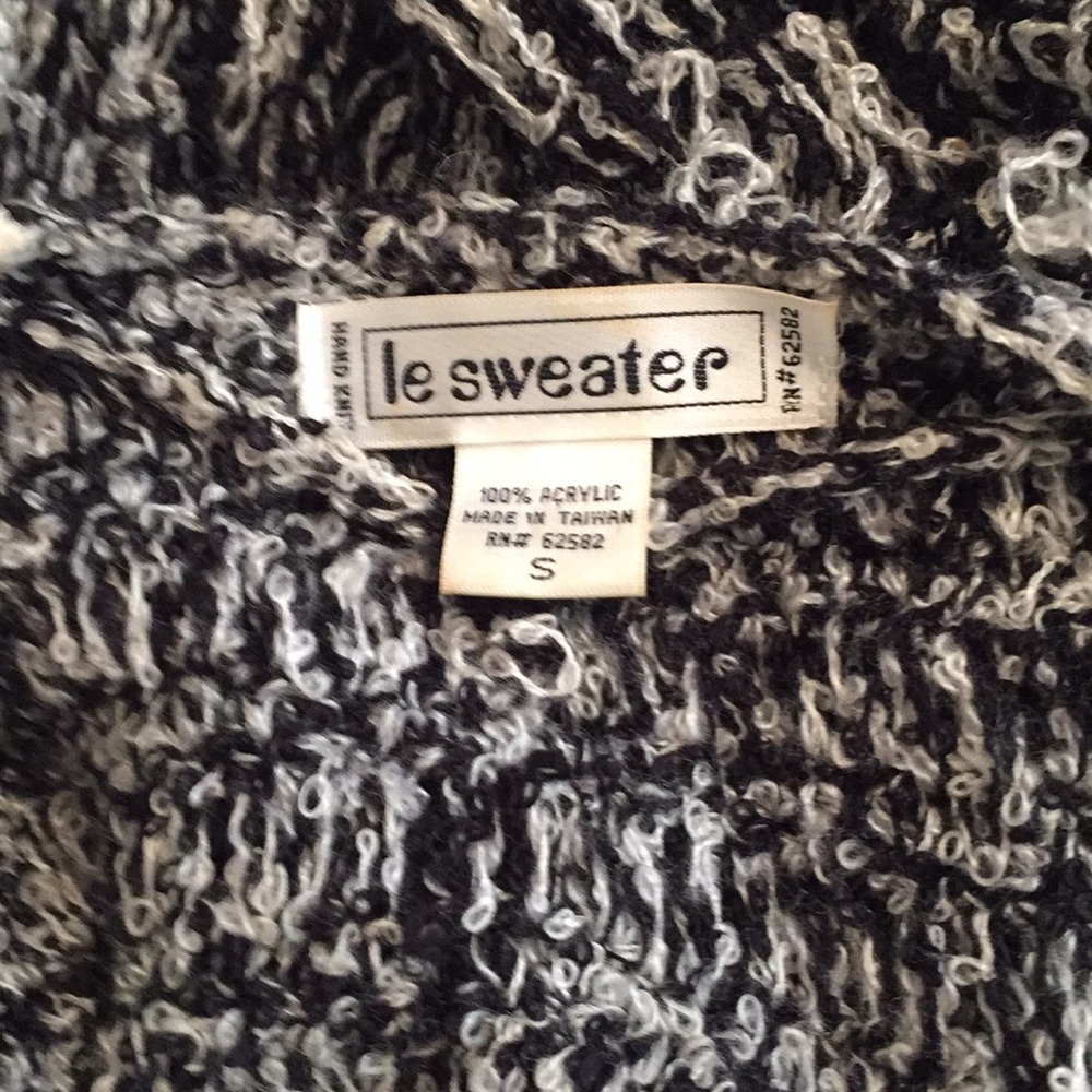 le sweater Cosy Fuzzy Statement Design💋 - Picture 4 of 5